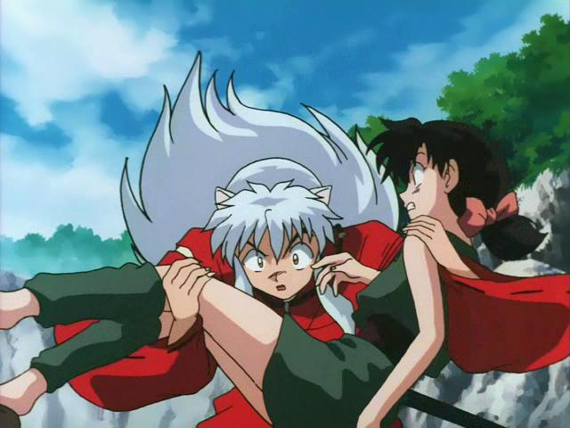 Otaku Gallery  / Anime e Manga / Inu-Yasha / Screen Shots / Episodi / 013 - L`enigma della luna nuova! Inuyasha dai capelli neri! / 036.jpg